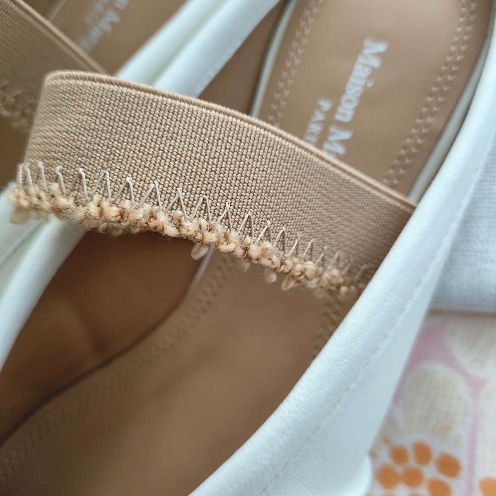 Maison Martin Margiela White Tabi Slip-On Loafers with Tan Strap - Picture 3 of 5